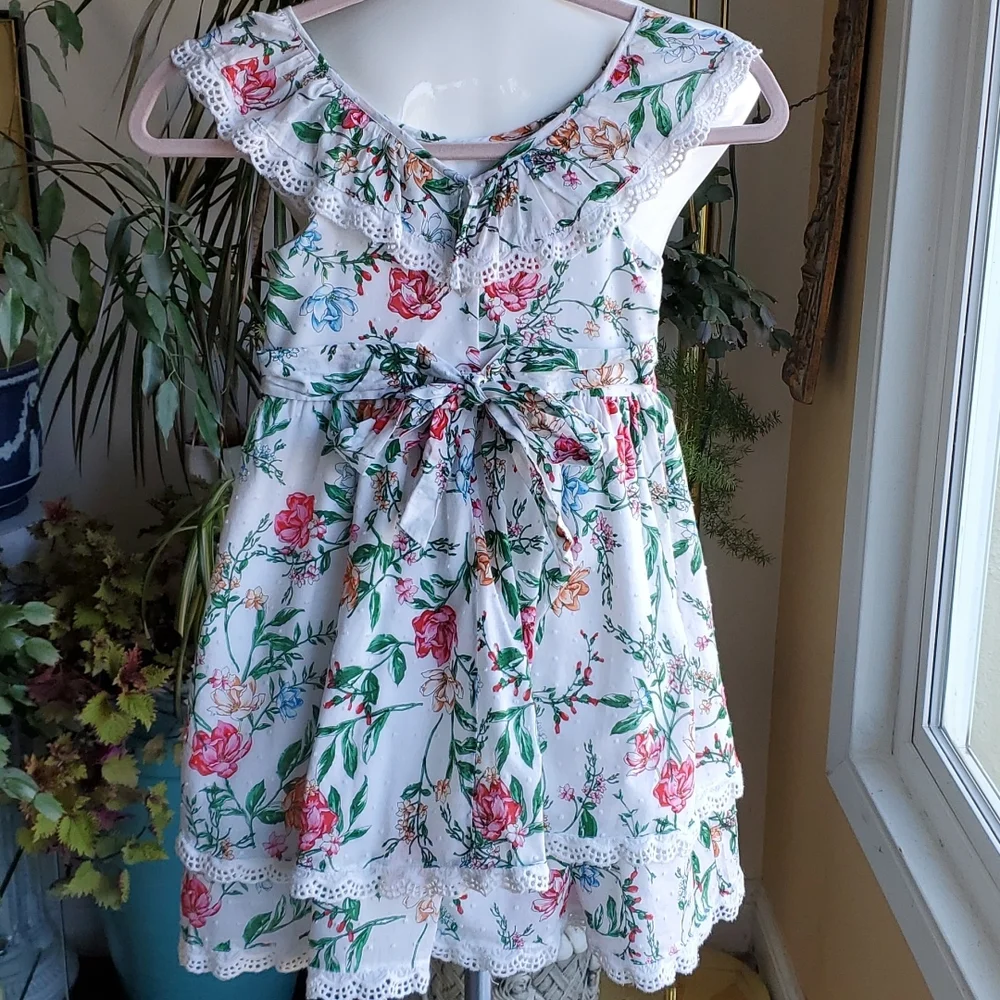 Laura Ashley Floral Tiered Cotton Dress With Lace Detail And Tulle Size …